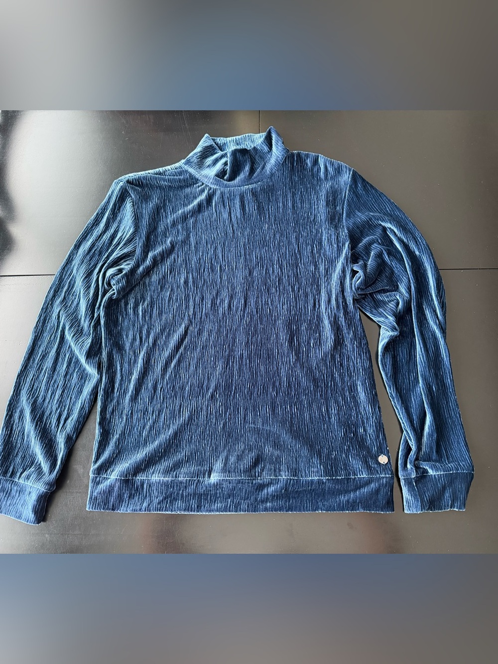 Plush Blue Velvet Mock Neck sweater Top XL Micro Pleated NWT Andrew Marc Stretch